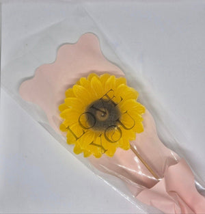 single sunflower wax melt in packaging 