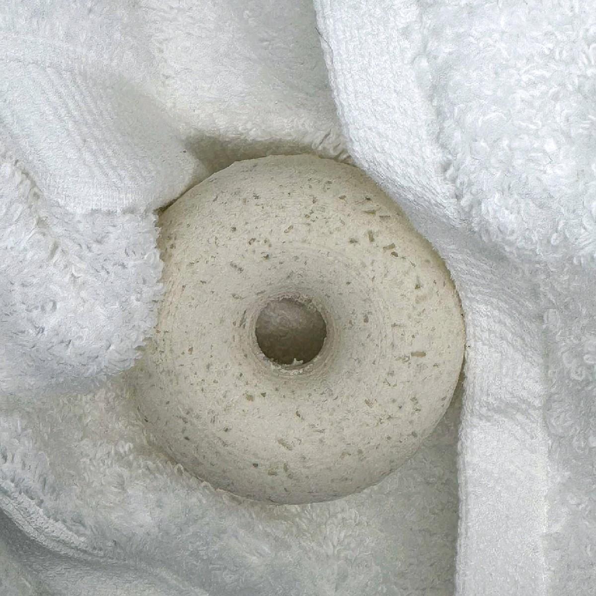 Fresh linin Shower Steamer on towel 