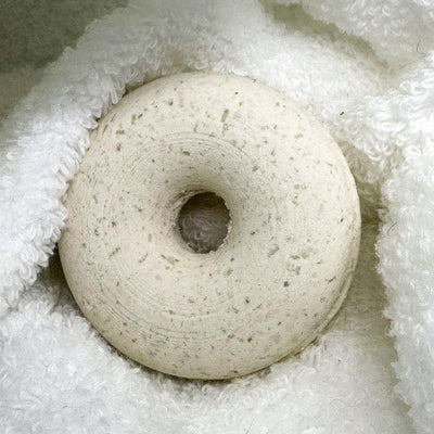 Fresh linin Shower Steamer on towel 