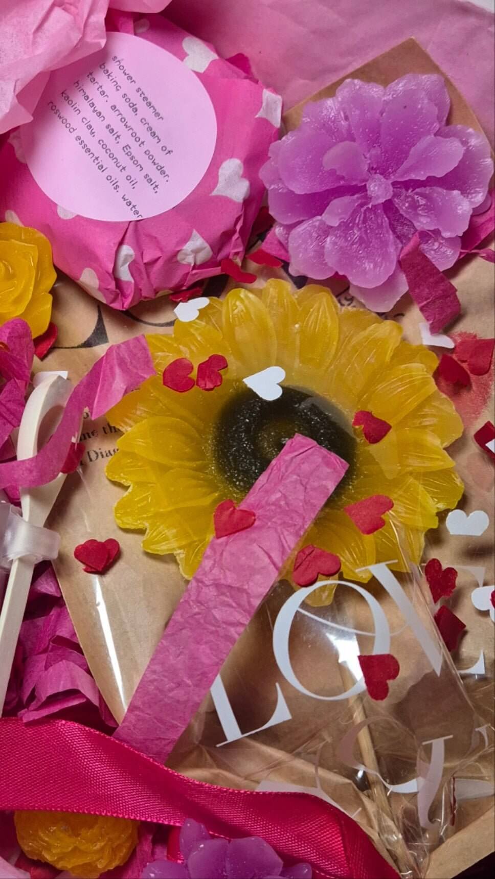 flower wax melts included in the mothers day bundle