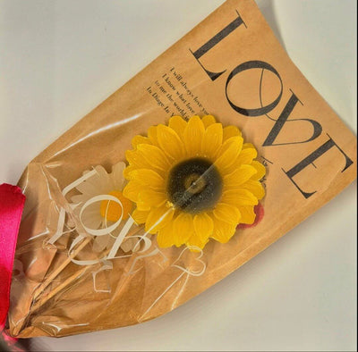 two folwer wax melts in packaging