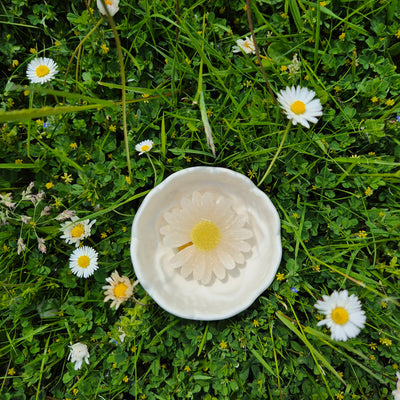 Daisy Trinket Pots – Petal-Perfect Storage in Pastel Hues - Love Letter Cosmetics 
